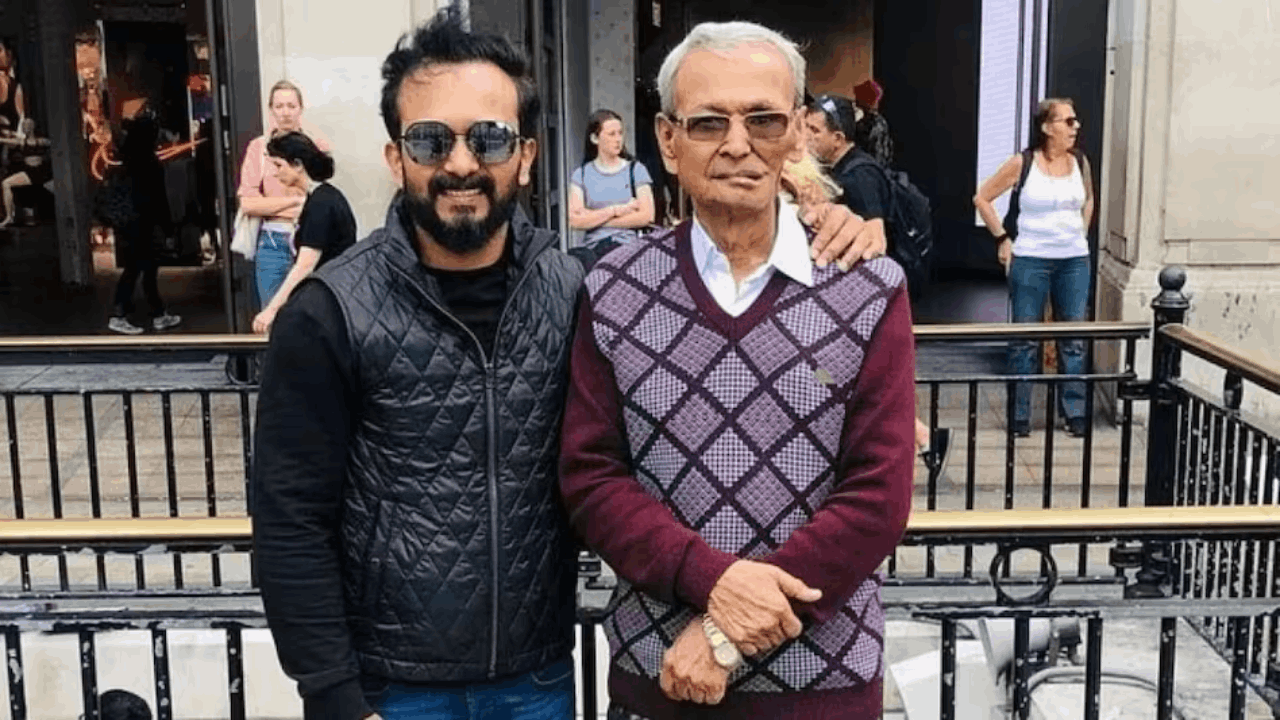 Cricketer Kedar Jadhav's father goes missing from Pune home